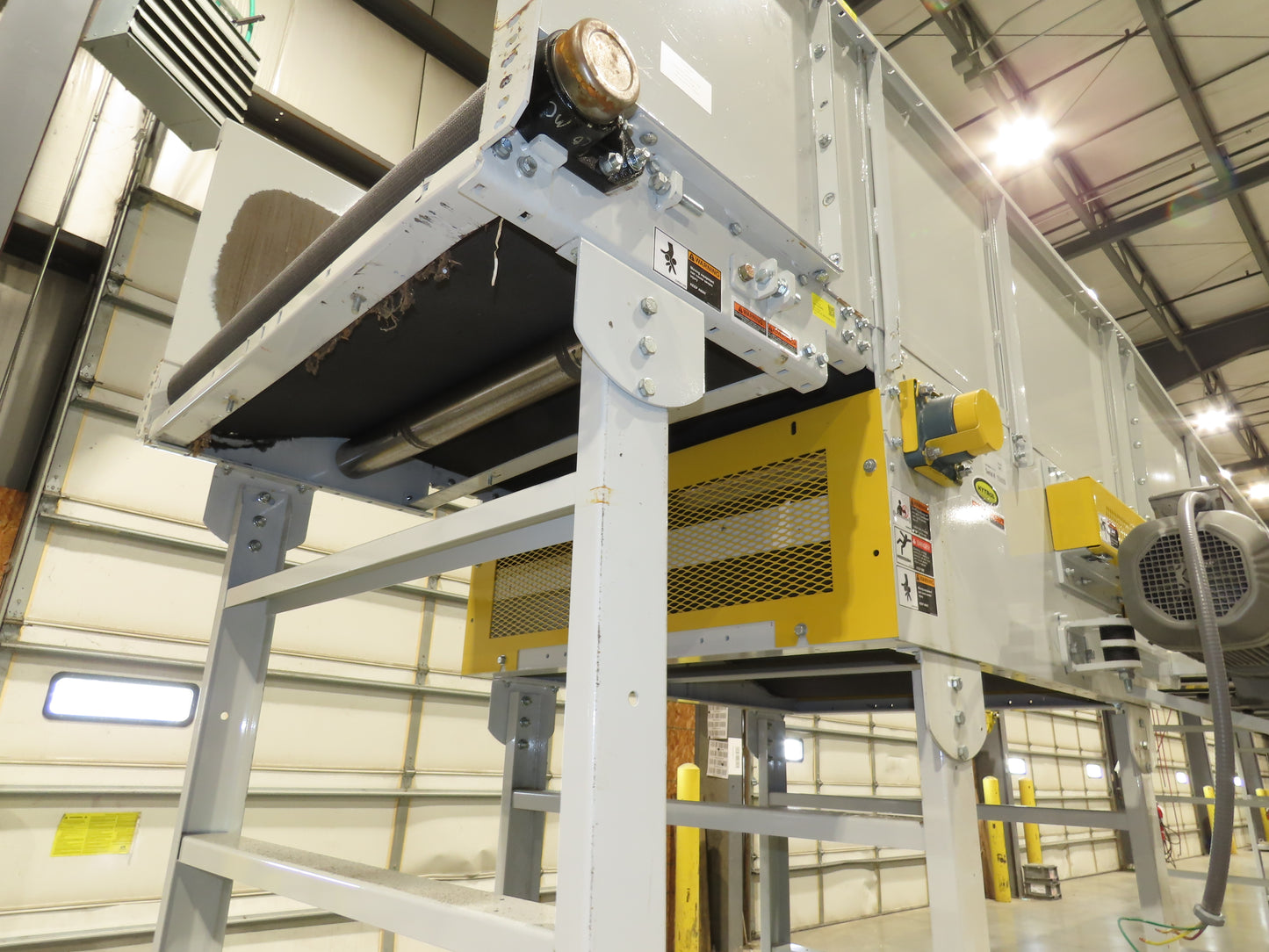 Hytrol BPC 43"x 65' Slider Bed Conveyor 41" Belt 7.5Hp 3PH Center Drive 170fpm