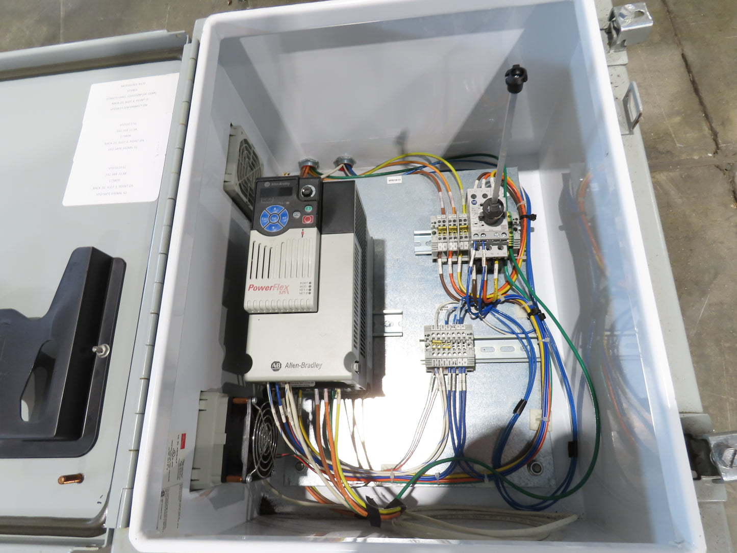 Hytrol BPC 43"x 65' Slider Bed Conveyor 41" Belt 7.5Hp 3PH Center Drive 170fpm