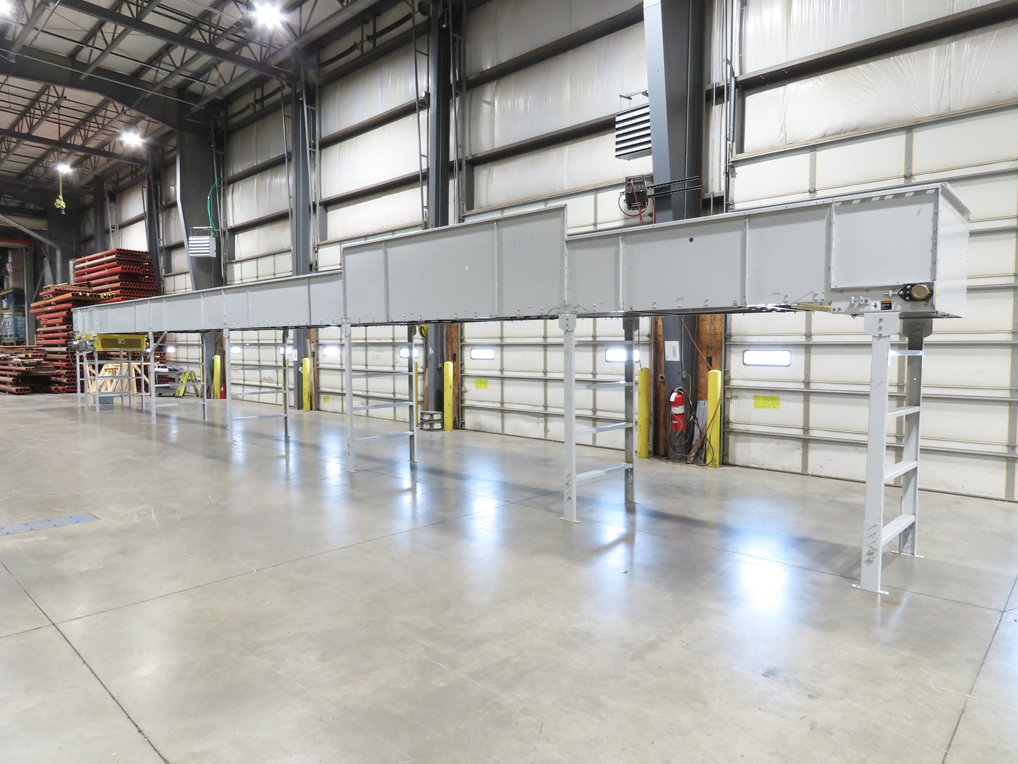 Hytrol BPC 43"x 65' Slider Bed Conveyor 41" Belt 7.5Hp 3PH Center Drive 170fpm