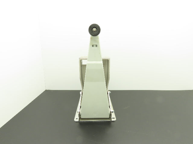 Mantissa 000-104-02-150 Sorter Conveyor Tilt Deck Tray Tipper Gray TM Assembly