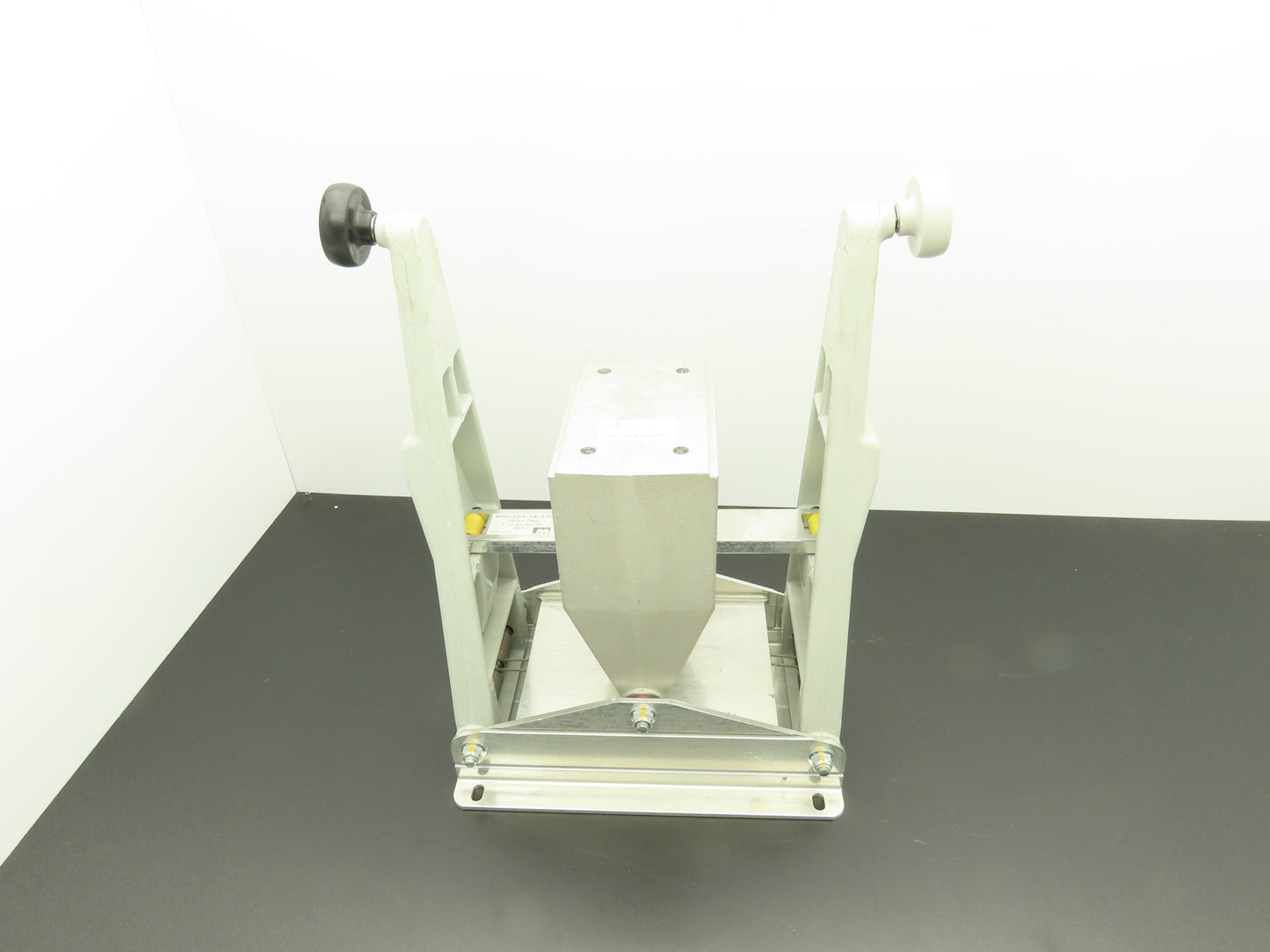 Mantissa 000-104-02-150 Sorter Conveyor Tilt Deck Tray Tipper Gray TM Assembly