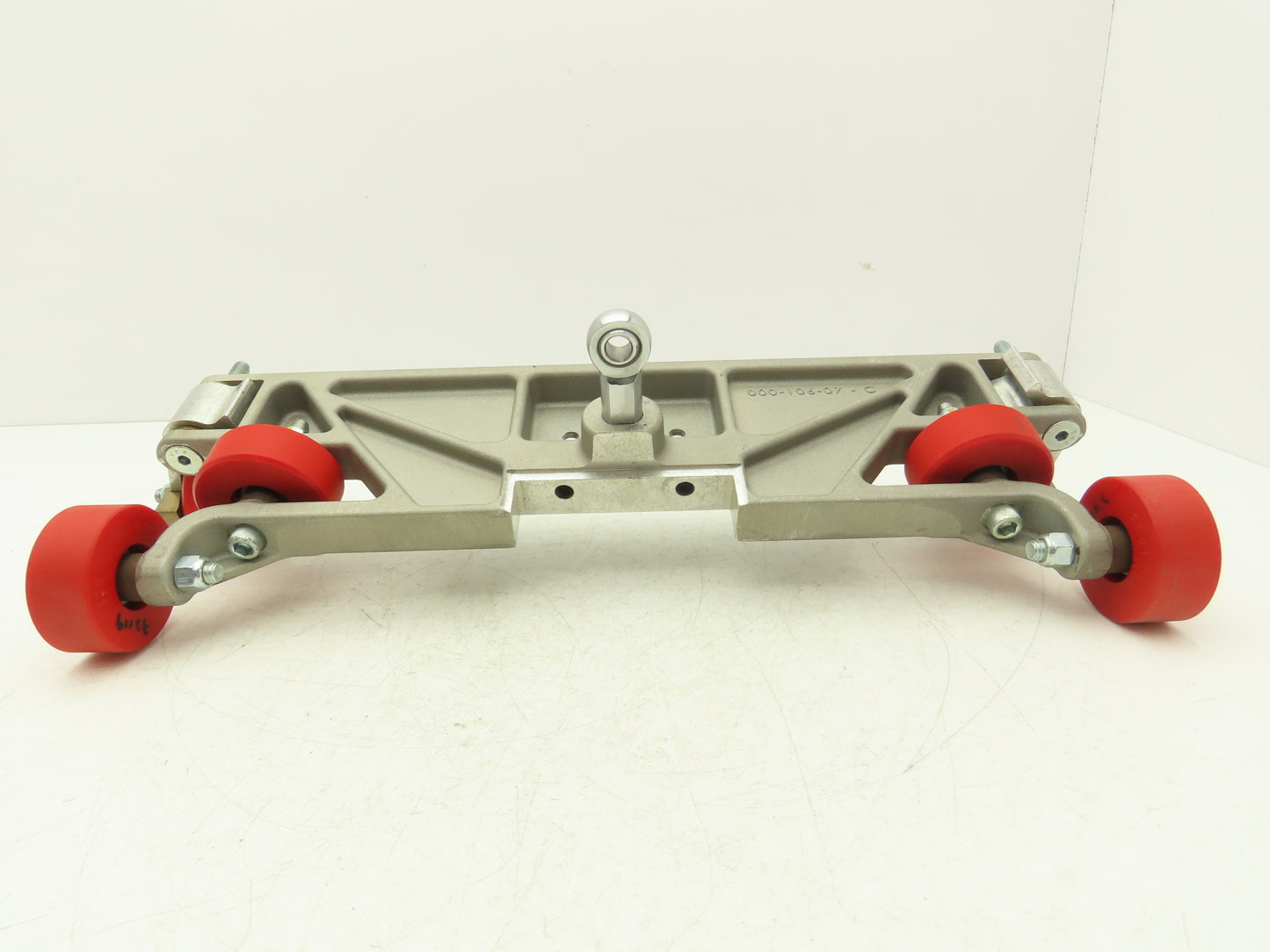 Mantissa Eurosort 000-106-06E Sorter Conveyor Carrier Axle Assembly