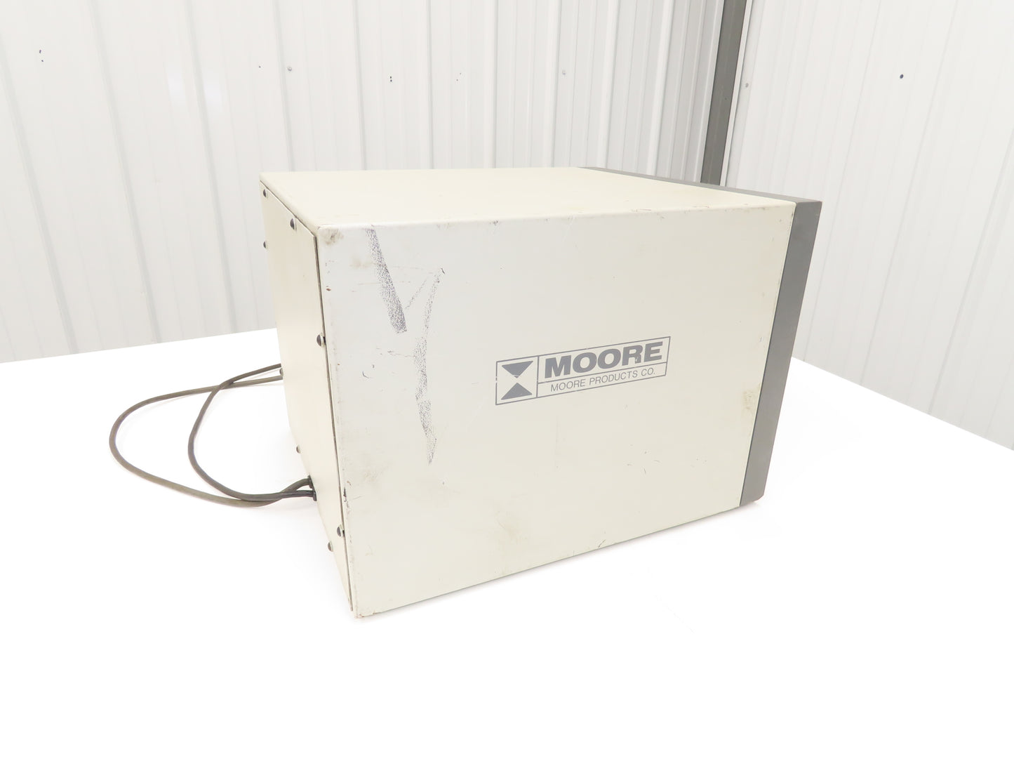 Moore Data Gauge II Monitor