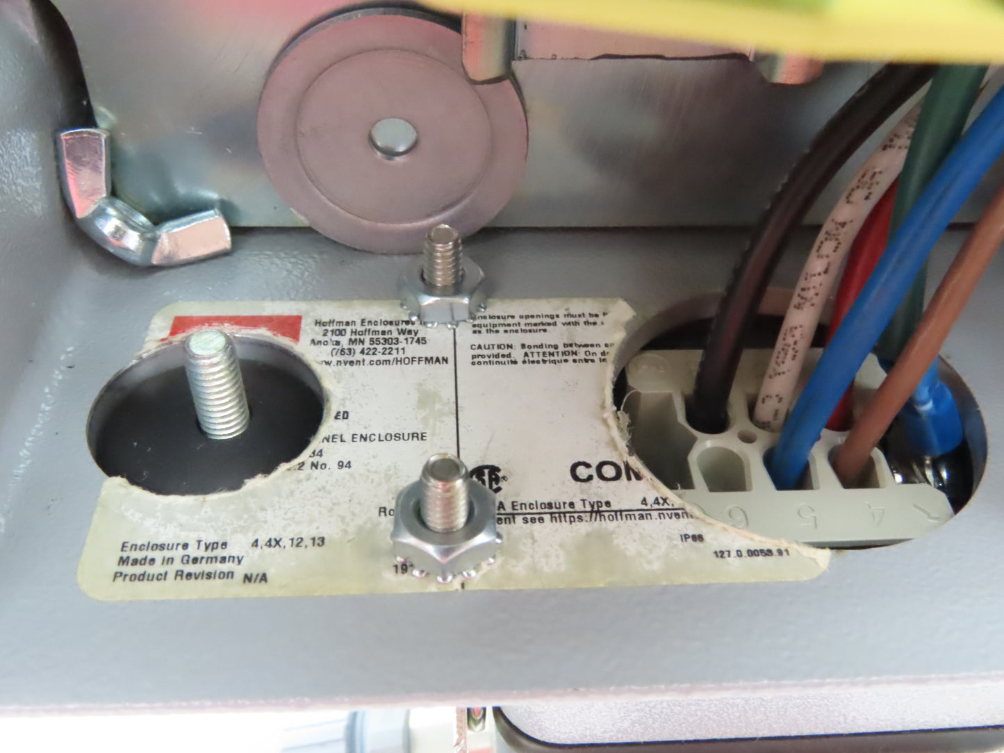 Hoffman CCA16169 Aluminum Enclosure Junction Box 160x160x90mm 16A 6-pin Plugs