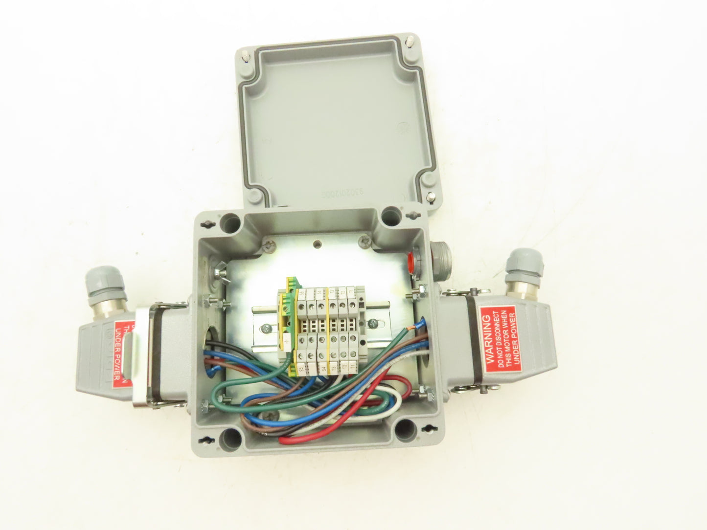 Hoffman CCA16169 Aluminum Enclosure Junction Box 160x160x90mm 16A 6-pin Plugs