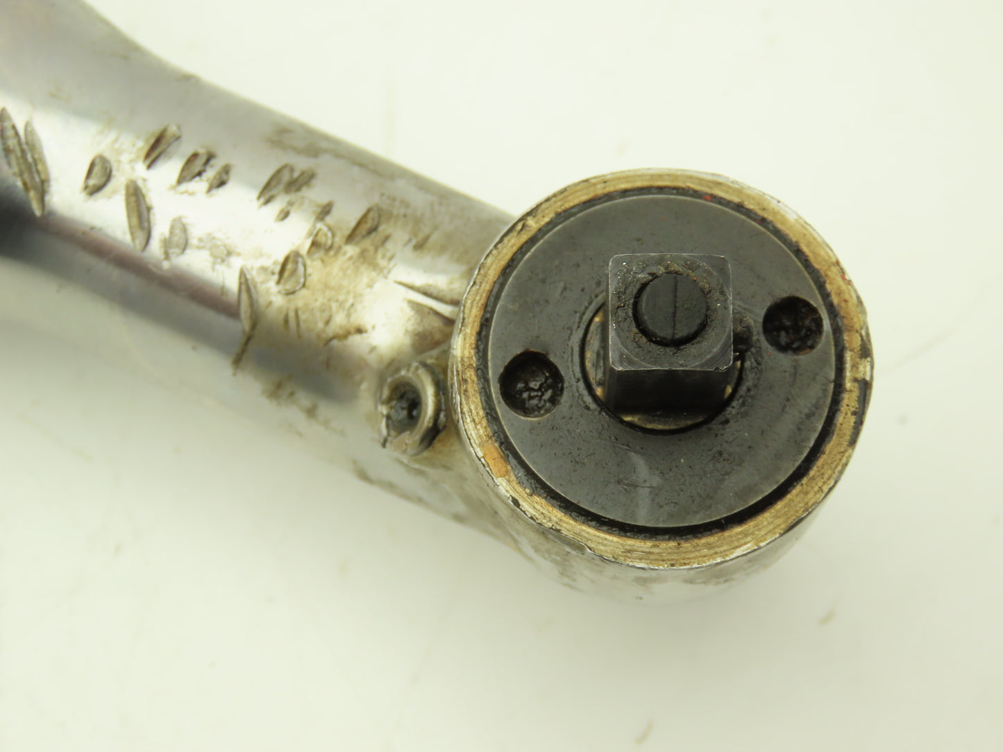 Stanley E30LSRA2AXG-17 Electric Nutrunner 3/8" Drive Right Angle 45Nm 25.9 Ratio