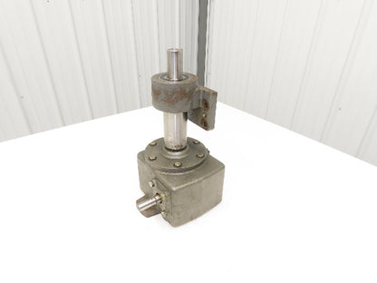 Mitsubishi CHVW 65R0-35.5 Worm Gearbox 38:1 Reducer 0.64kW 44rpm W/Bracket