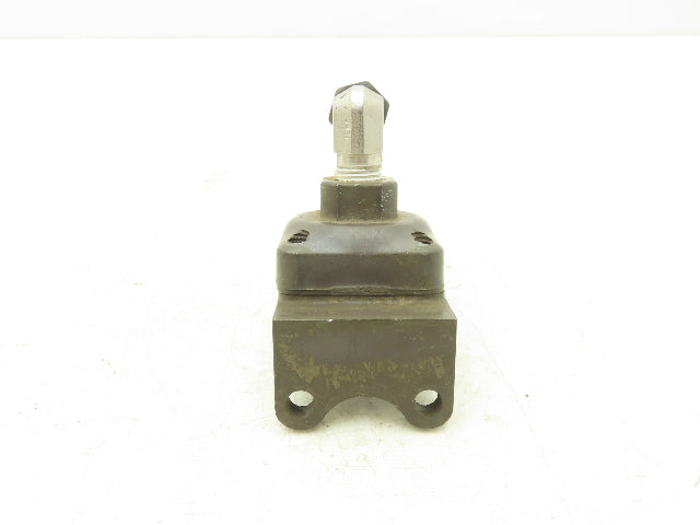 American Standard P54350-2 Pneumatic Shuttle Valve 200psi  1/4" Ports