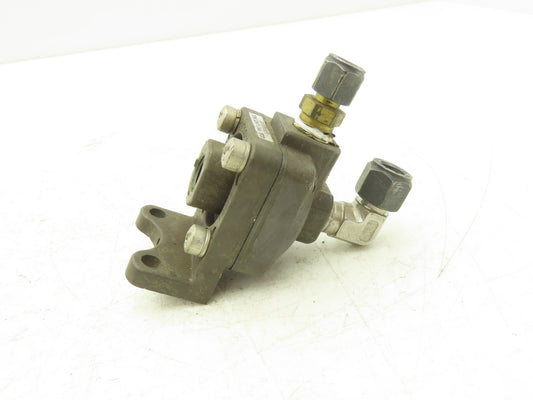 American Standard P54350-2 Pneumatic Shuttle Valve 200psi  1/4" Ports