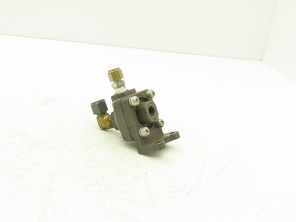 American Standard P54350 Pneumatic Shuttle Valve 200psi  1/4" Ports