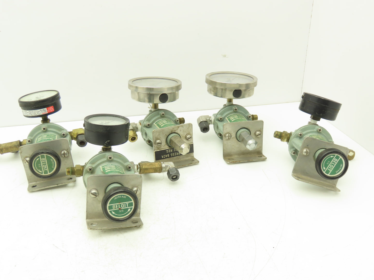 Beloit MC2-75-120B Pneumatic Air Regulator Valve W/Guage 60psi 3/8" NPT Lot Of 5