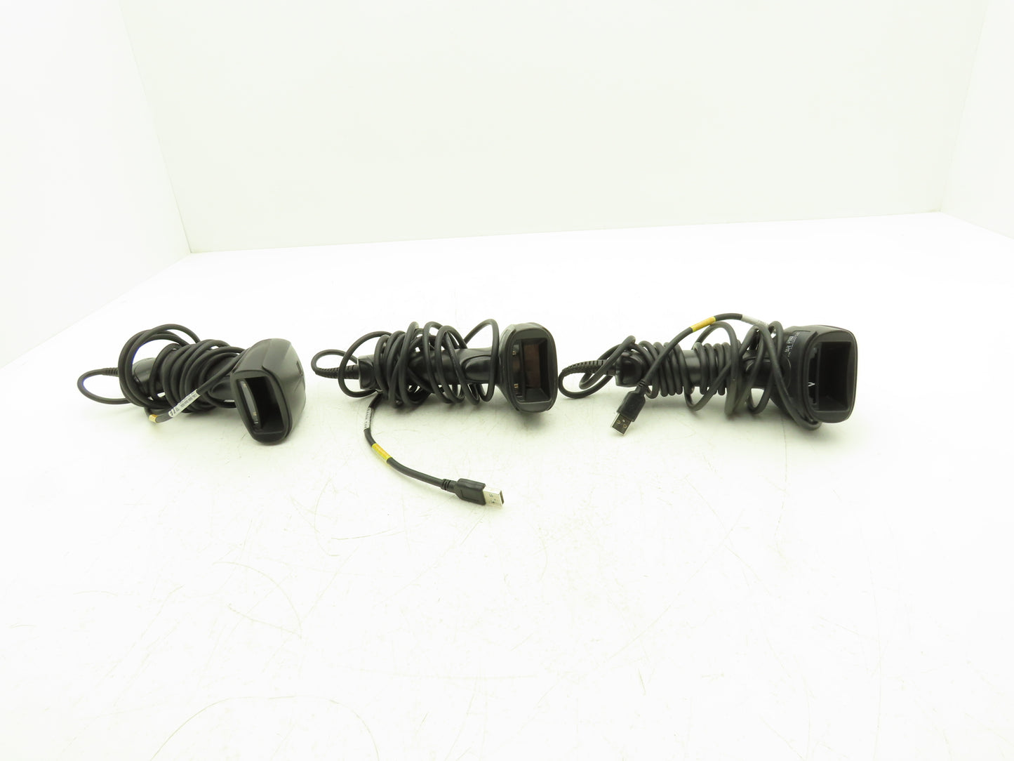 Honeywell 1950GSR-2-INT-N Xenon XP Handheld General Duty Scanner Lot of 3