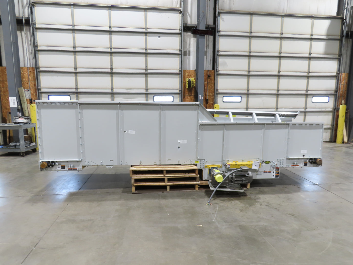 Hytrol HSS 37"x 15' Slider Bed Conveyor 35" Belt 3Hp 3PH Center Drive 120fpm