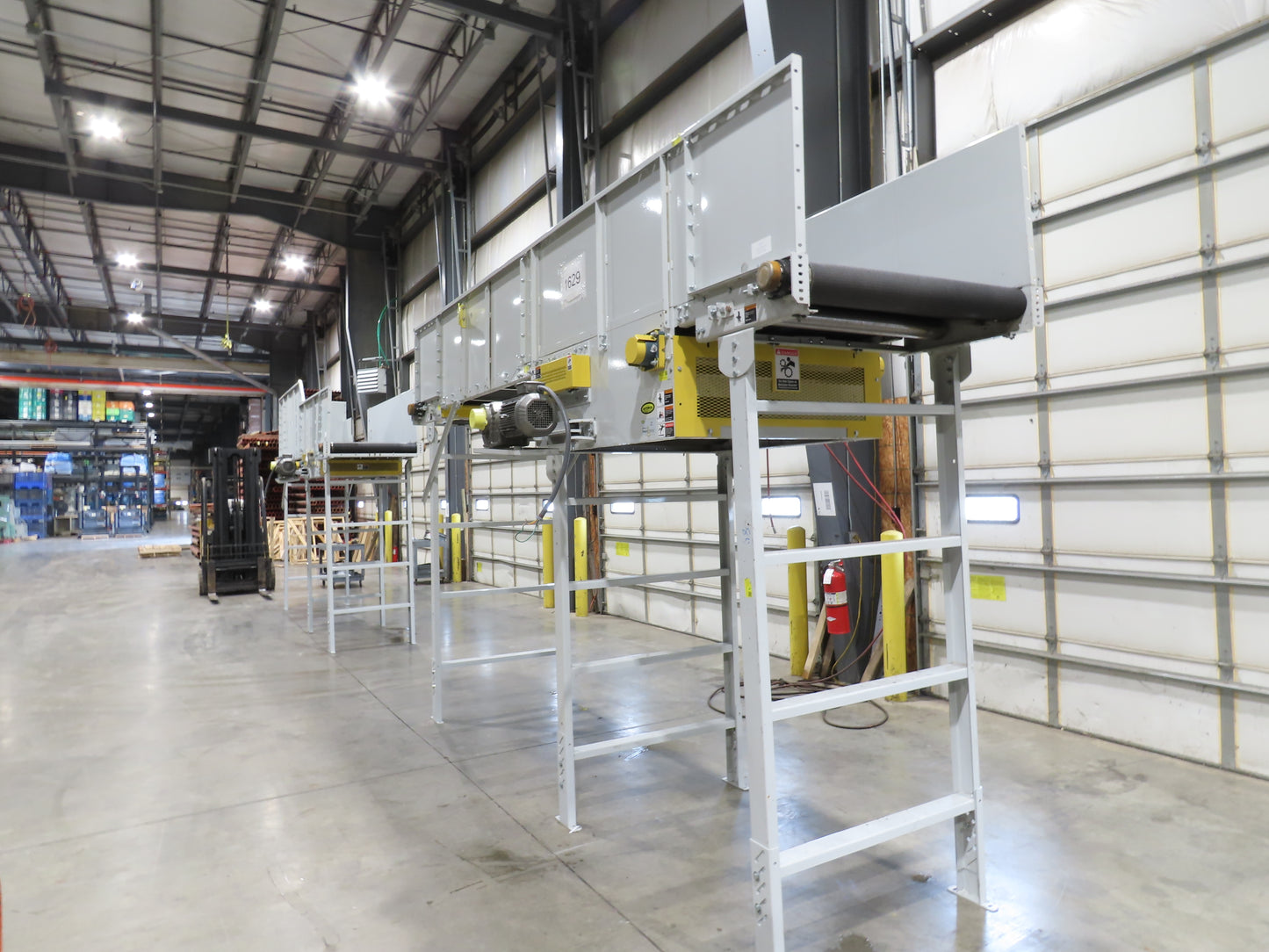 Hytrol BPC 43"x 15' Slider Bed Conveyor 41"Belt 3Hp 3PH Center Drive 120fpm 98"H