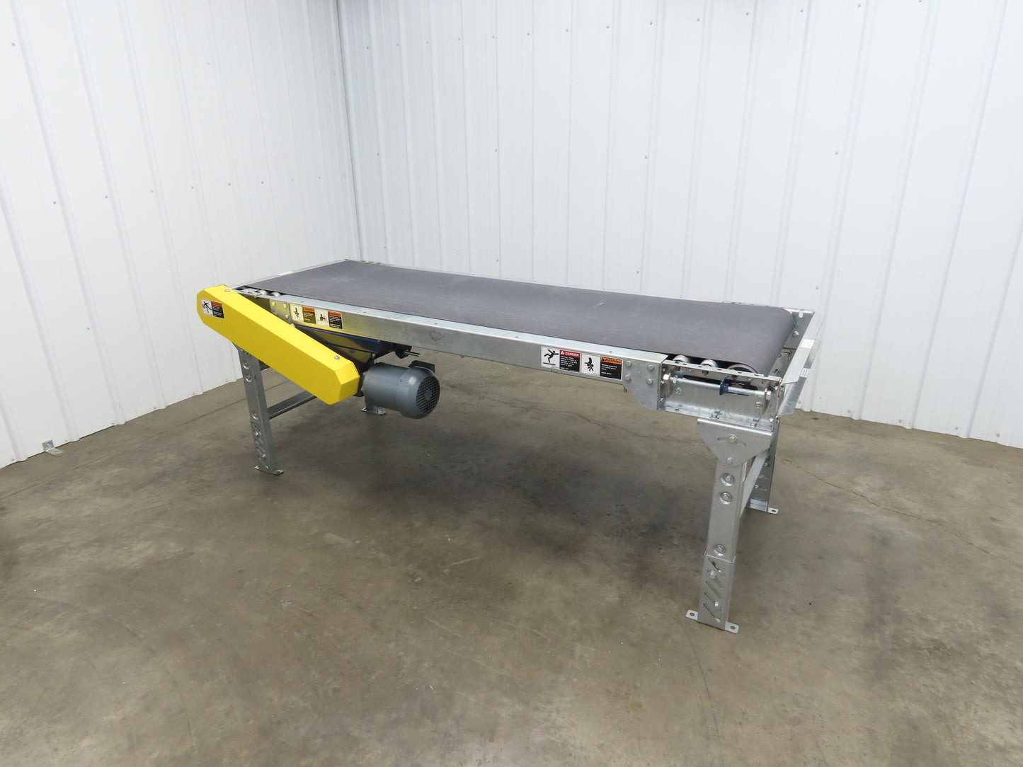 29"W x 7' Slider Bed Conveyor 24"Belt 1/2Hp 230/460V 3PH End Drive 64fpm