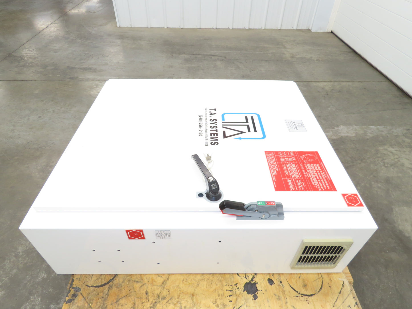 Hoffman A42SA3812 Electrical Enclosure 42x38x12" 60A Disconnect Backpanel