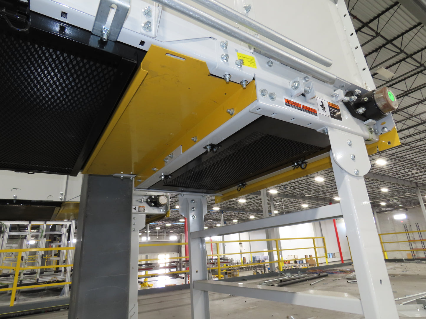 Hytrol HSS 43"x 63' Slider Bed Conveyor 41" Belt 7.5Hp 3PH Center Drive