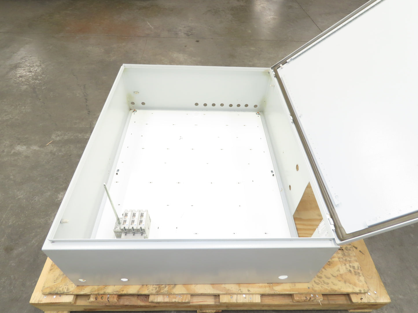 Schneider Electric A-868 Sarel Electrical Enclosure 1000x800x300mm NEMA 12