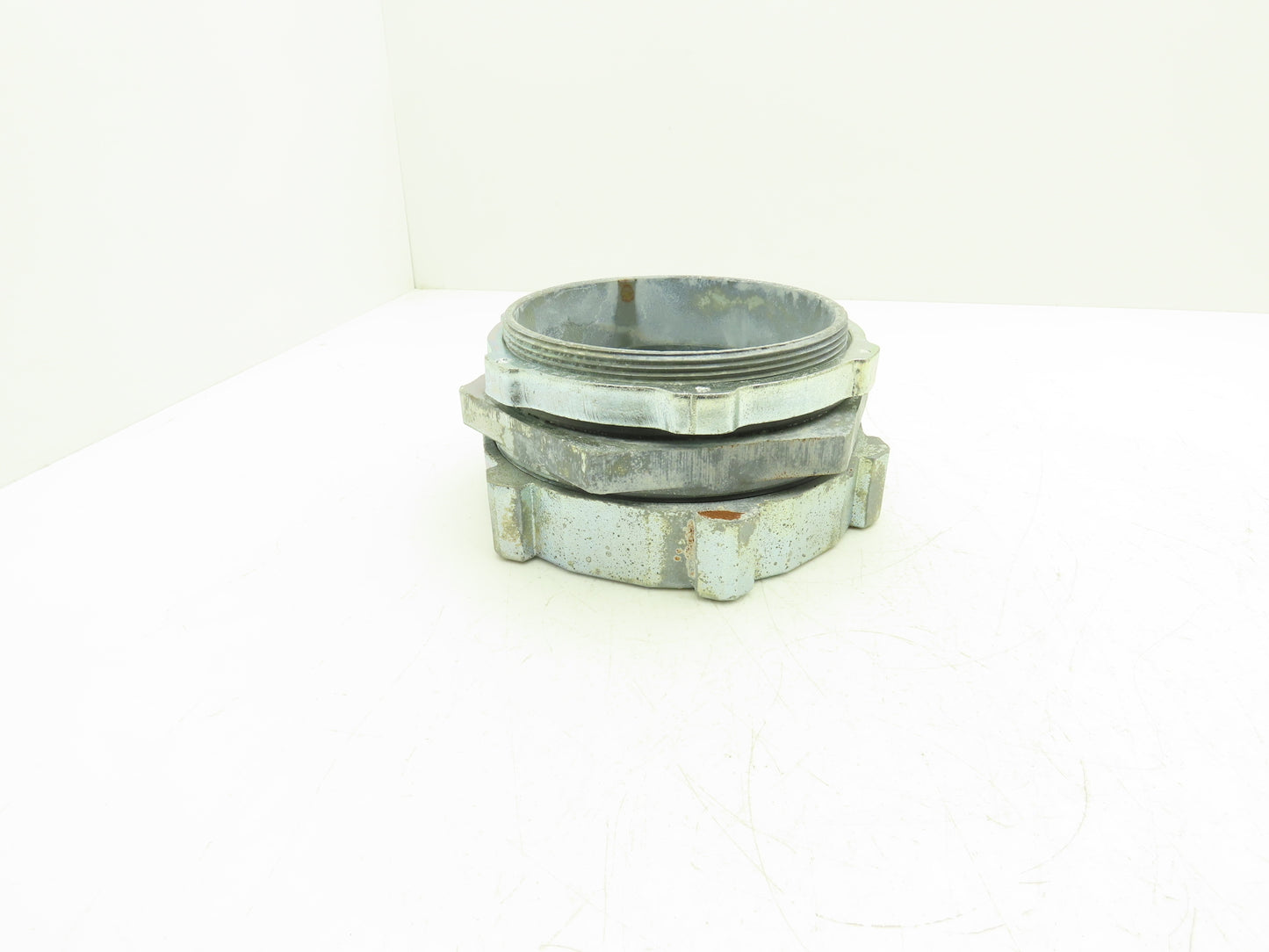 EGS 4Q-600 LiquidTight Connector 6" Straight With Sealing Ring & Locknut O-Z