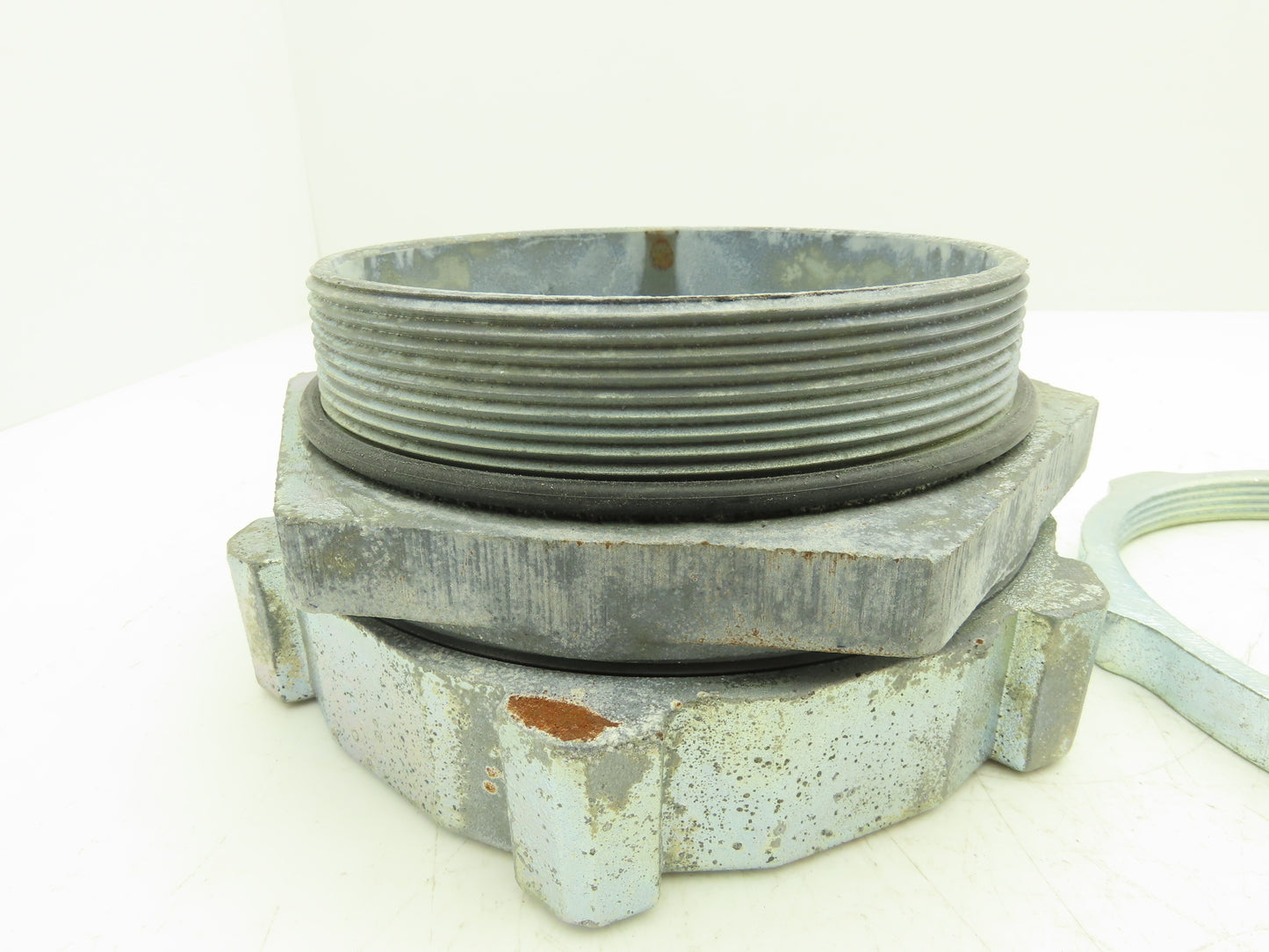 EGS 4Q-600 LiquidTight Connector 6" Straight With Sealing Ring & Locknut O-Z