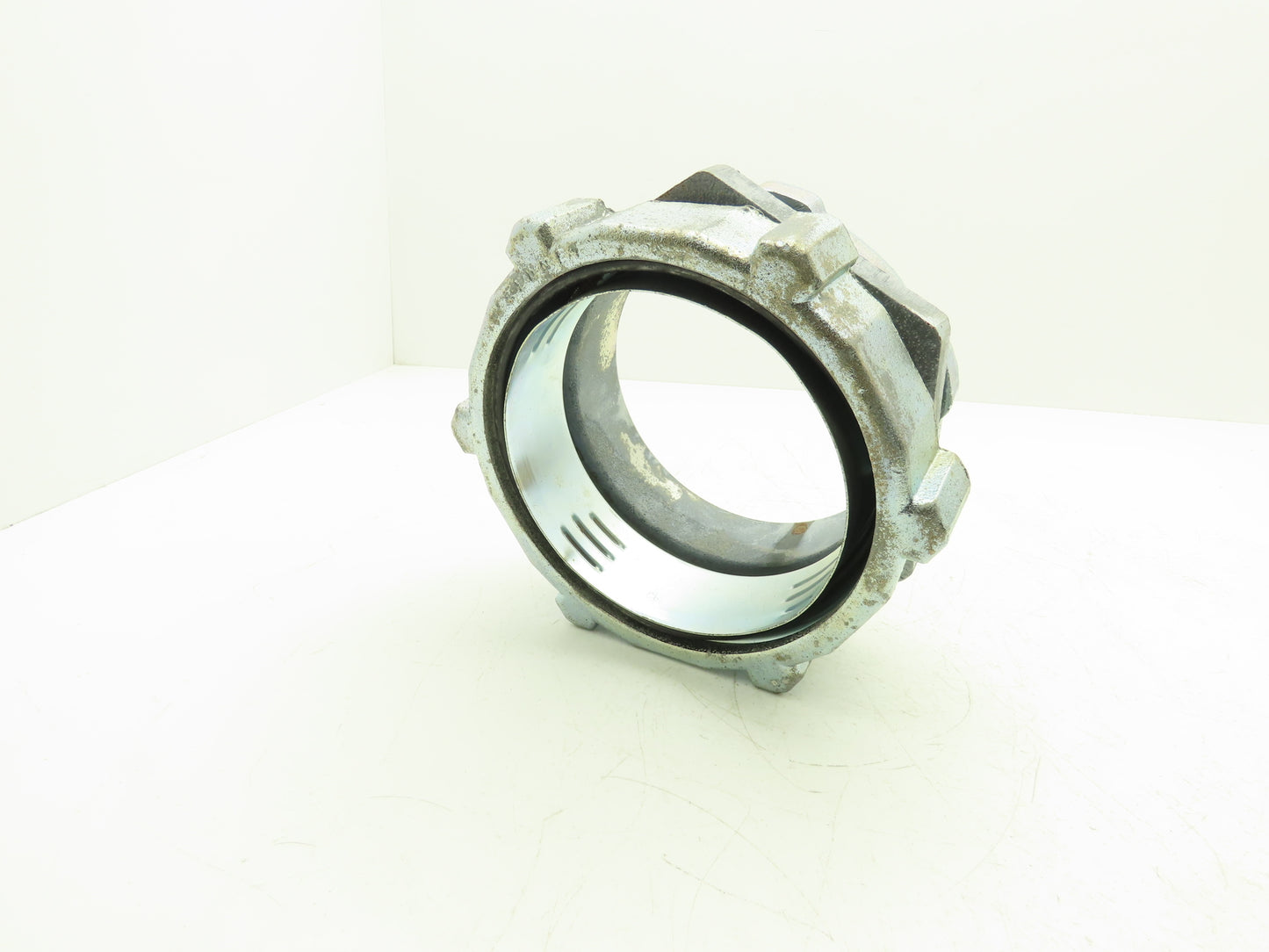 EGS 4Q-600 LiquidTight Connector 6" Straight With Sealing Ring & Locknut O-Z