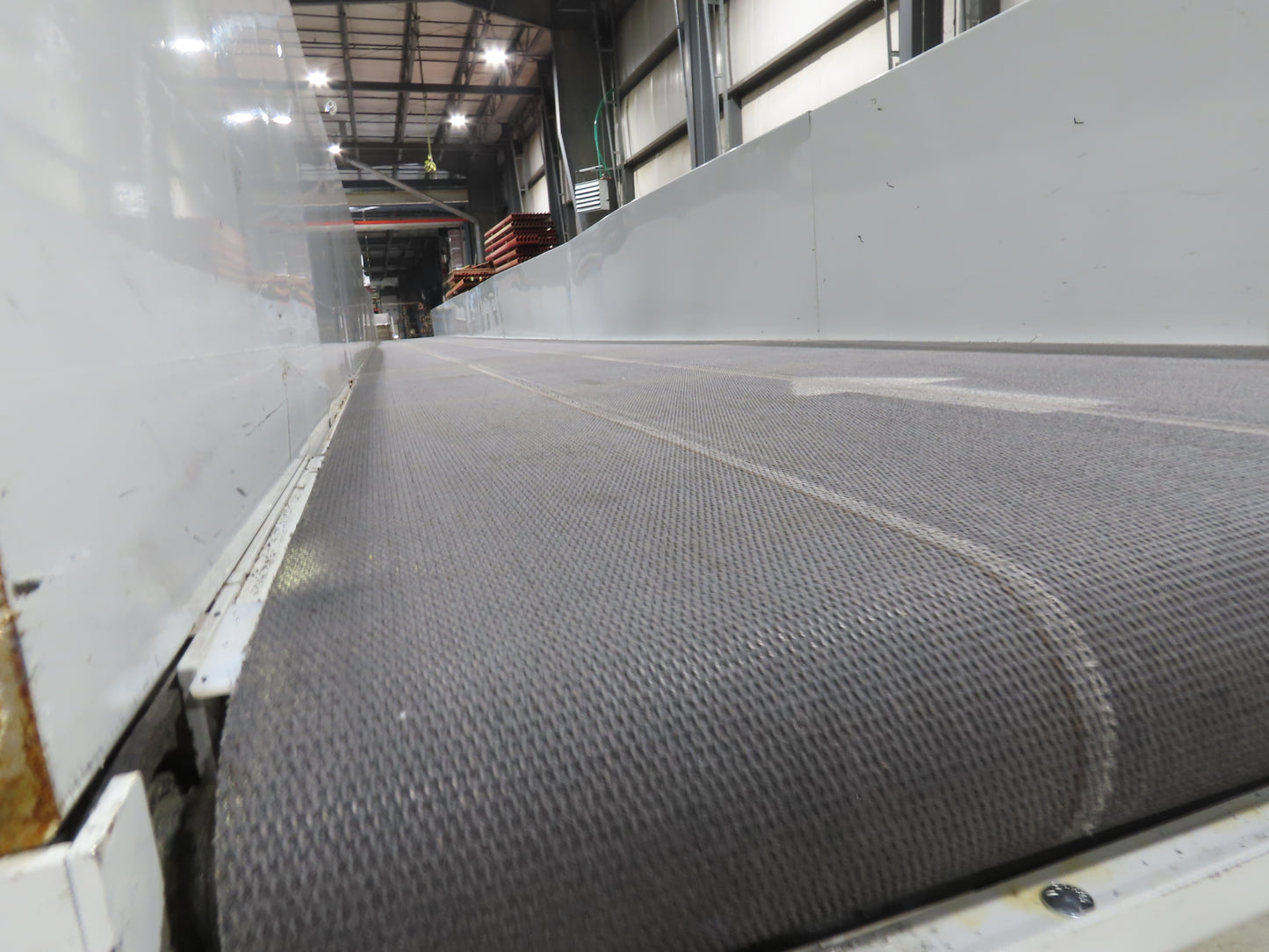 Hytrol BPC 49"x 63' 6" Slider Bed Conveyor 47"Belt 7.5Hp 3PH Center Drive 170fpm