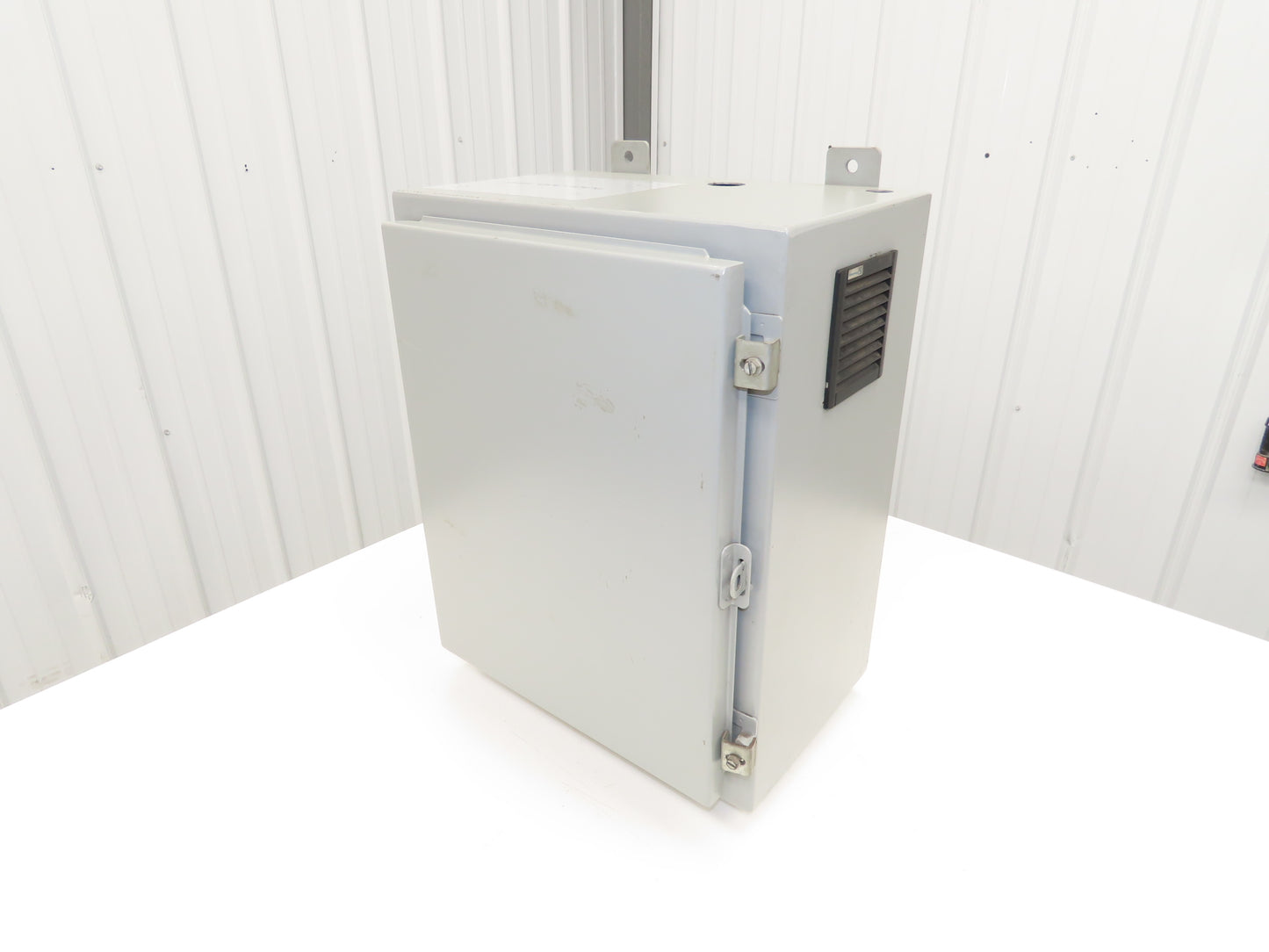Wiegmann N12201610 Electrical Enclosure Cabinet 20"x16"x10" Backplate