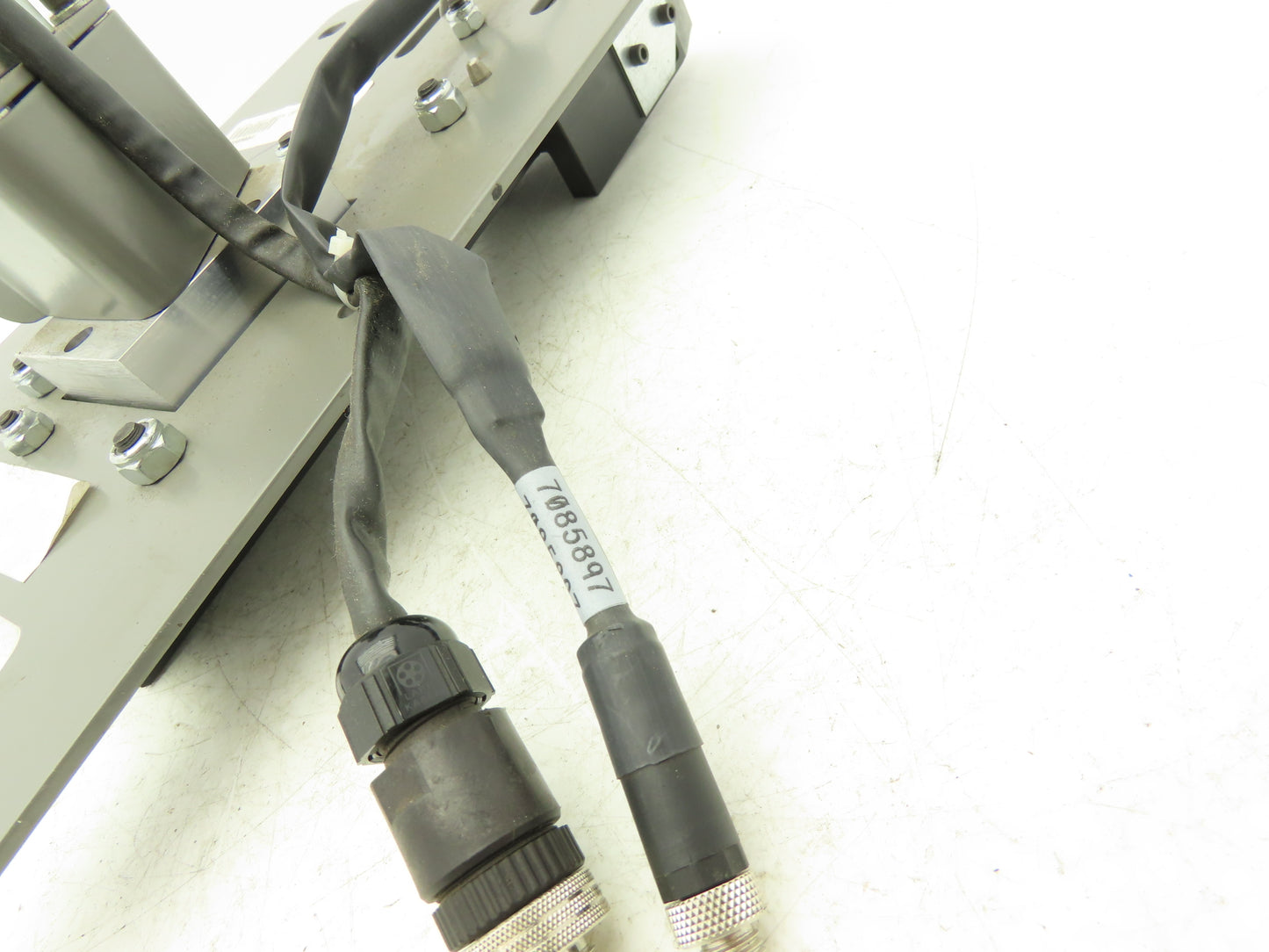 7085684 Soft Shift Rotary Actuator Assembly With Diverter & Photo Eye