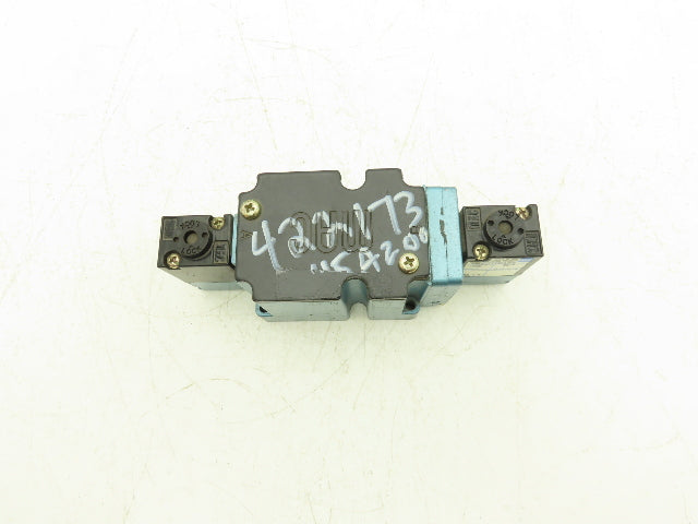 Mac 6331D-000-PM-111DA Solenoid Valve 120VAC 60Hz 25-150 psi
