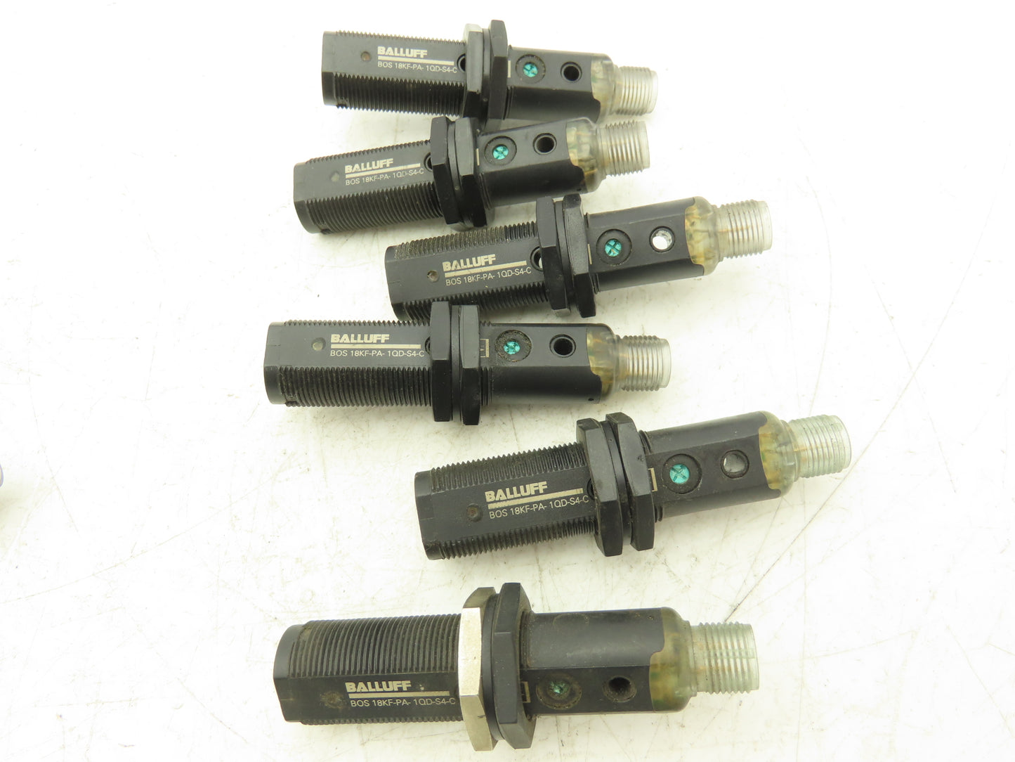 Balluff BOS 18KF-PA-1QD-S4-C Photoelectric Proximity Sensor  Lot of 9