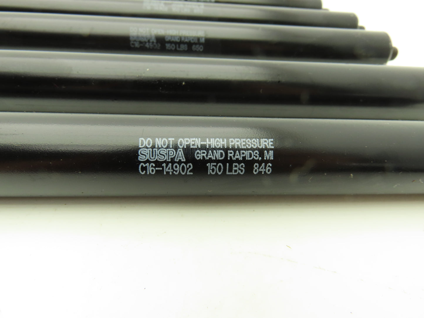 Suspa C16-14902 Gas Spring 150# M8-1.25 Thread on Both Ends Lot of 5