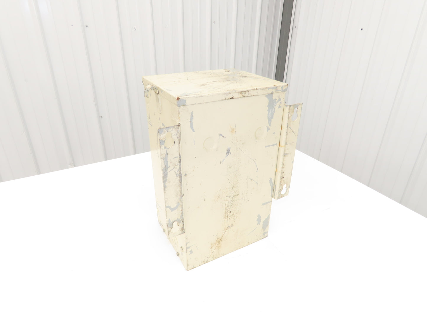 Hevi-Duty HS5F7.5AS Stepdown Transformer 7.5 KVA 1Ph HV 240/480V LV 120/240V