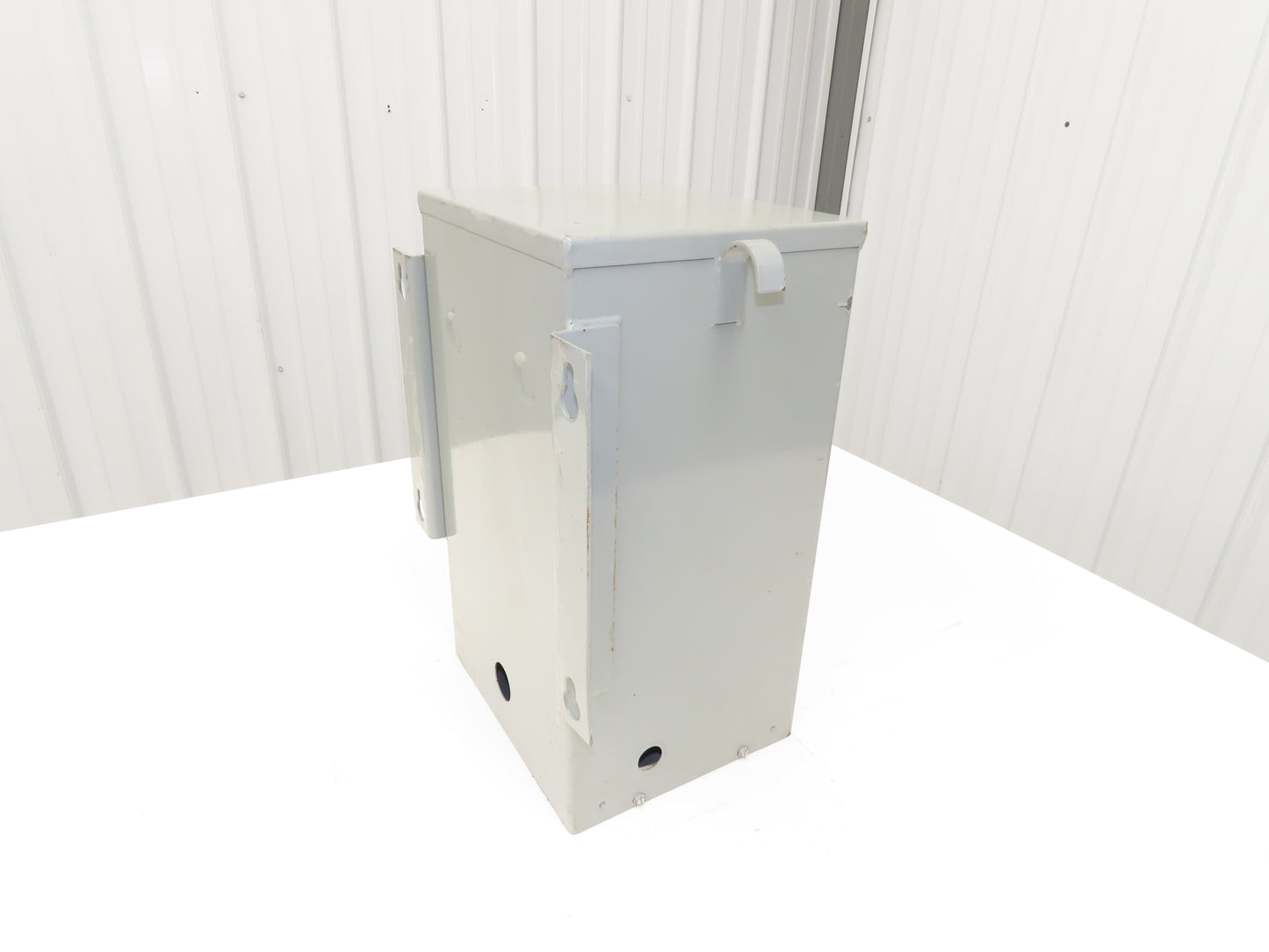 Hevi-Duty HS5F7.5AS Stepdown Transformer 7.5 KVA 1Ph HV 240/480V LV 120/240V