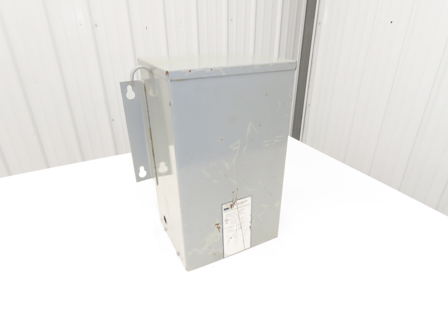 Hevi-Duty HS5F7.5AS Stepdown Transformer 7.5 KVA 1Ph HV 240/480V LV 120/240V