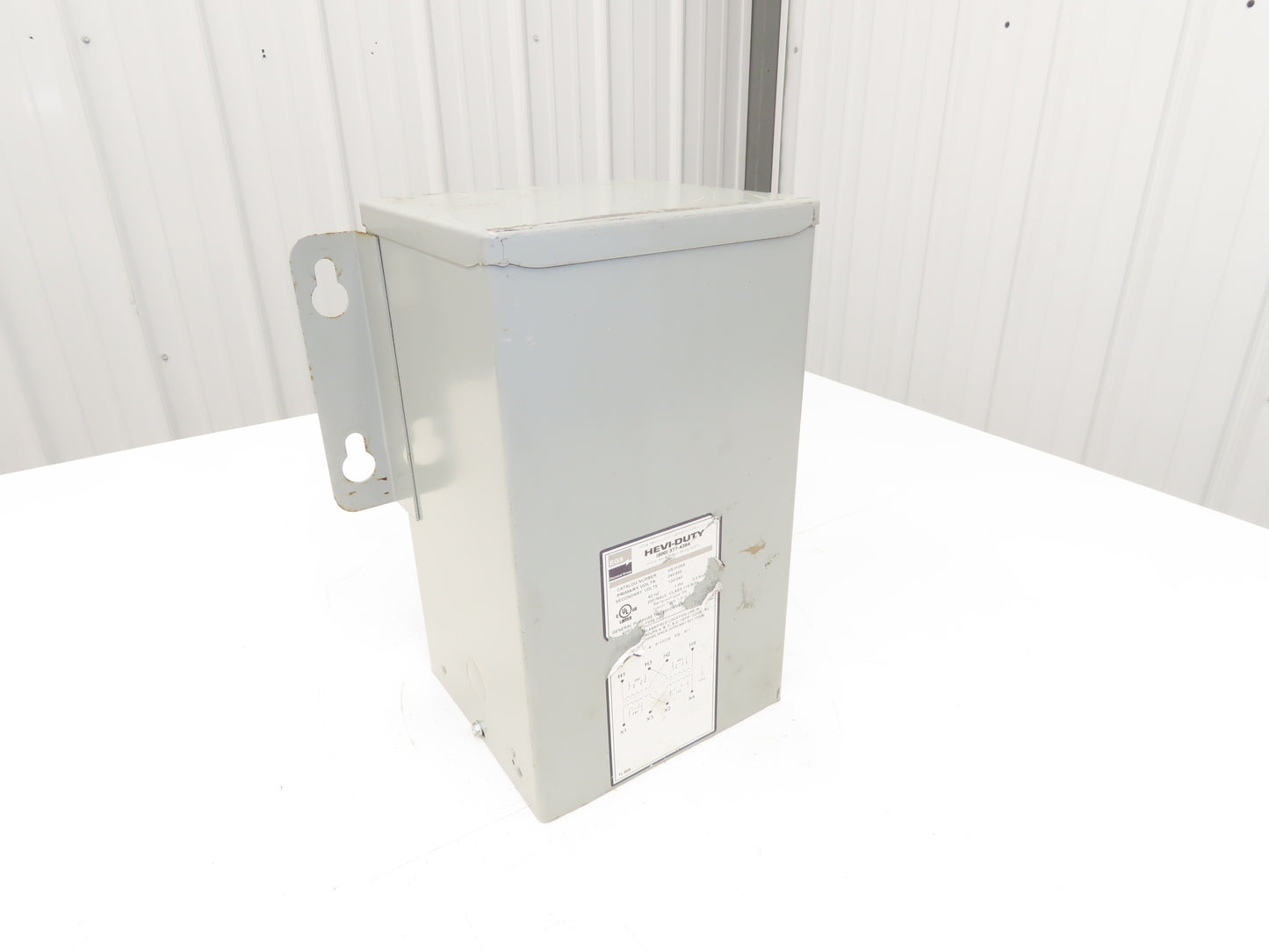 Sola HS1F2AS Step Down Transformer Hevi-Duty 240/480v Primary 120/240V Secondary