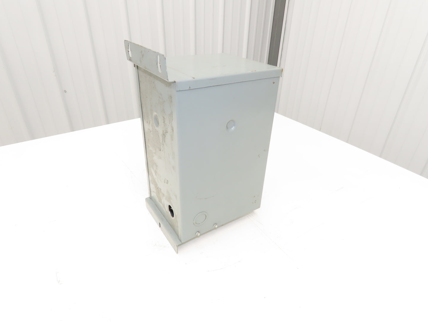 Powertran PT102-3K Stepdown Transformer 3 KVA 1Ph HV 240/480V LV 120/240V