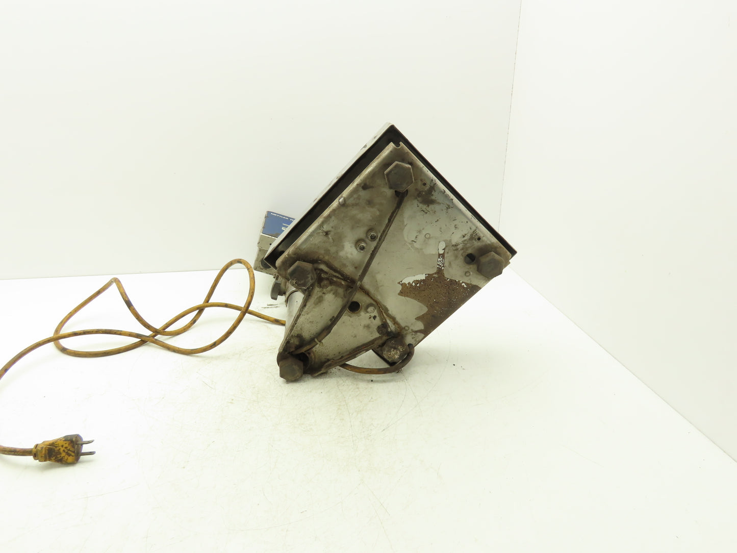 Mettler Toledo SW06P000 Digital Scale Pedestal & 9X9" Base 15lbs