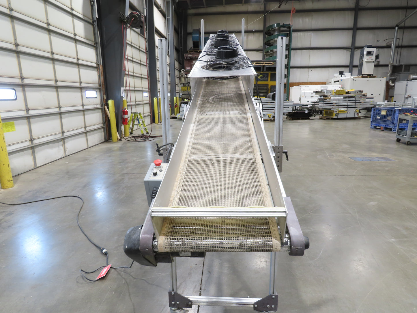 HFA 2200 Series 16"W x 17' 4" Incline Drying Conveyor 120V  *Torn Belt Bad Fans*