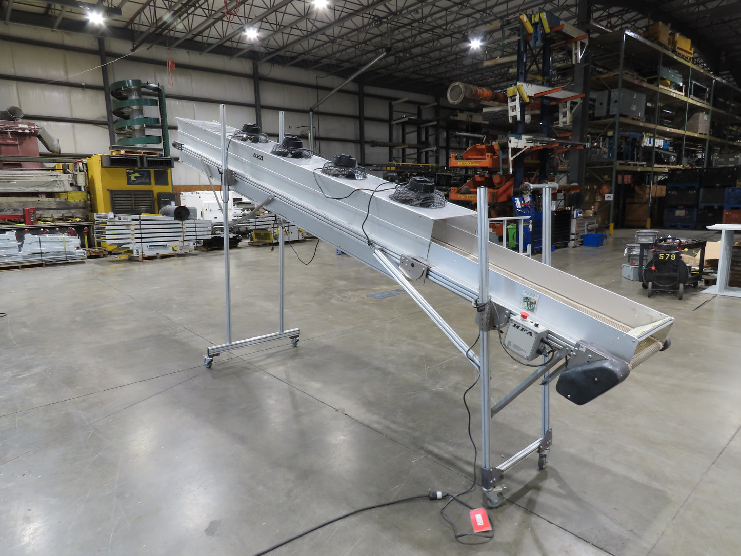 HFA 2200 Series 16"W x 17' 4" Incline Drying Conveyor 120V  *Torn Belt Bad Fans*