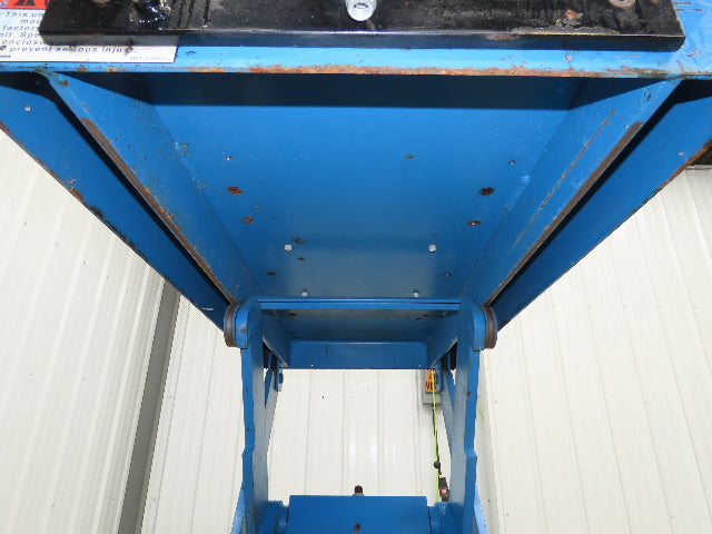 Bishamon Hydraulic Lift Table 2500lbs 36" Travel 24x48" Swivel Top 3Ph