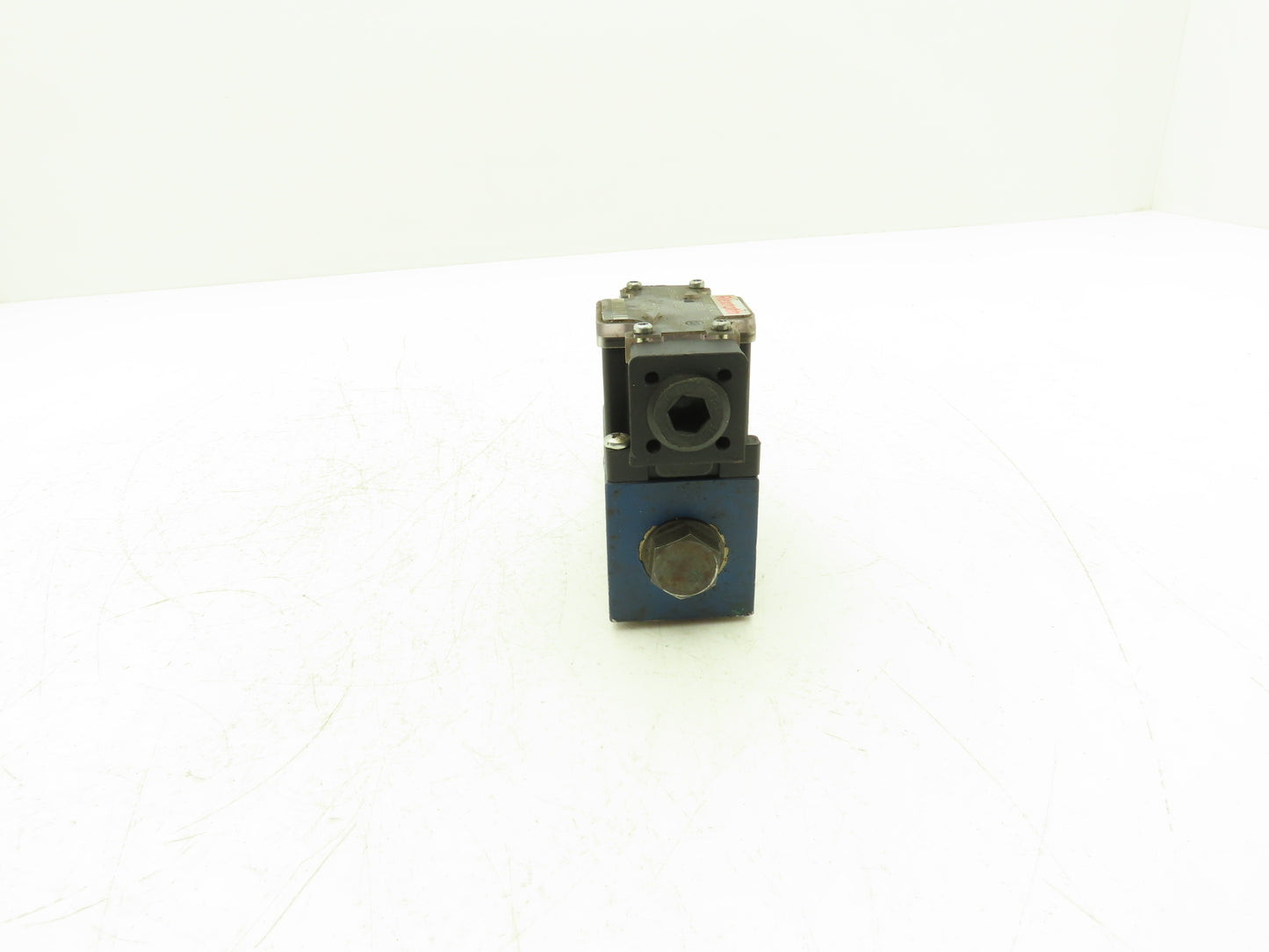 Rexroth 4WE6C62/EG24N9DK23L/62 Hydraulic Directional Solenoid Valve 24VDC