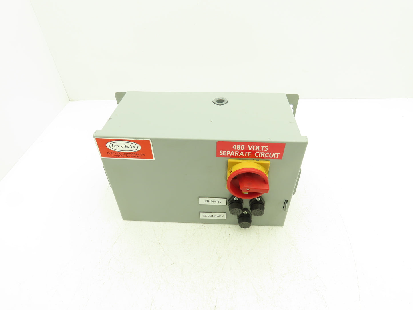 Daykin LTFS-09 Electric Transformer Disconnect 250 VA PRI: 480V SEC: 120V