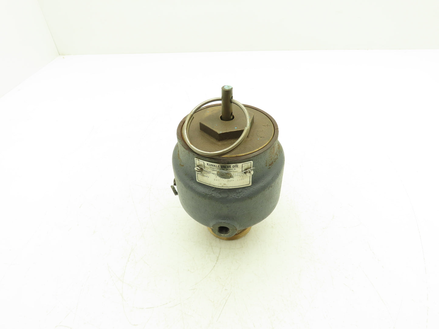 Kunkle Valve 337 H01 Vacuum Relief Valve 2" NPT 15PSIG 947 SCFM L95E