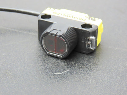 Banner QS18VP6LLPQ Photoelectric Sensor Switch Kit With Reflector