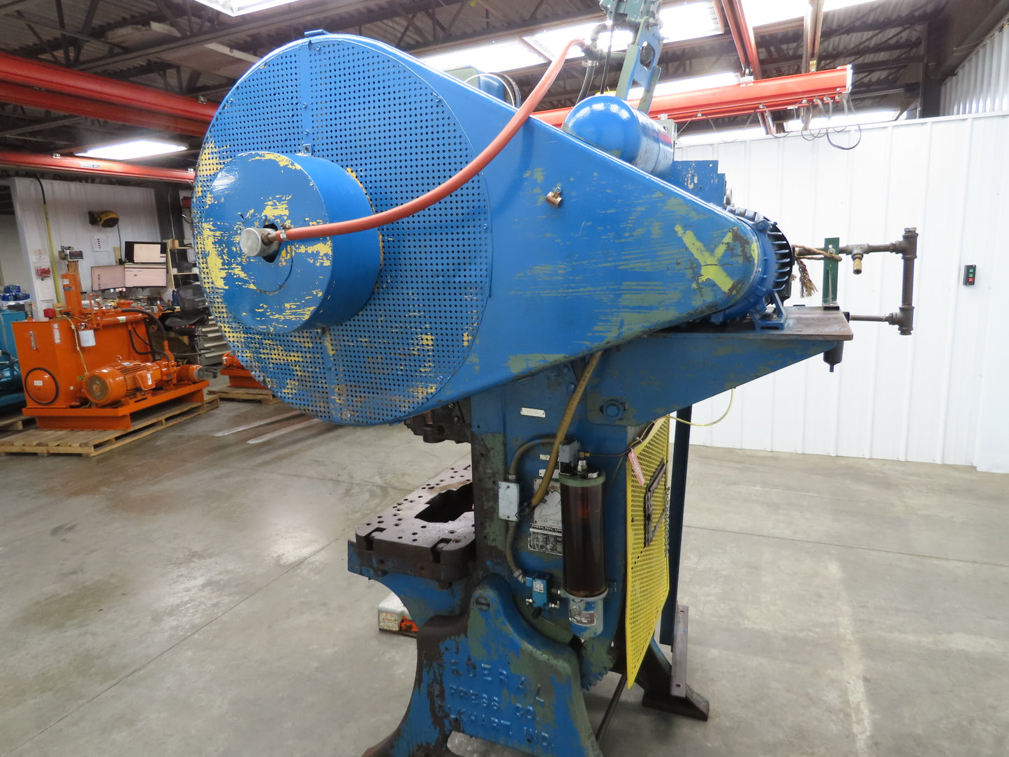 Federal Mechanical OBI Punch Press 43 Ton Air Brake Clutch 1-1/2" Stroke 7.5Hp