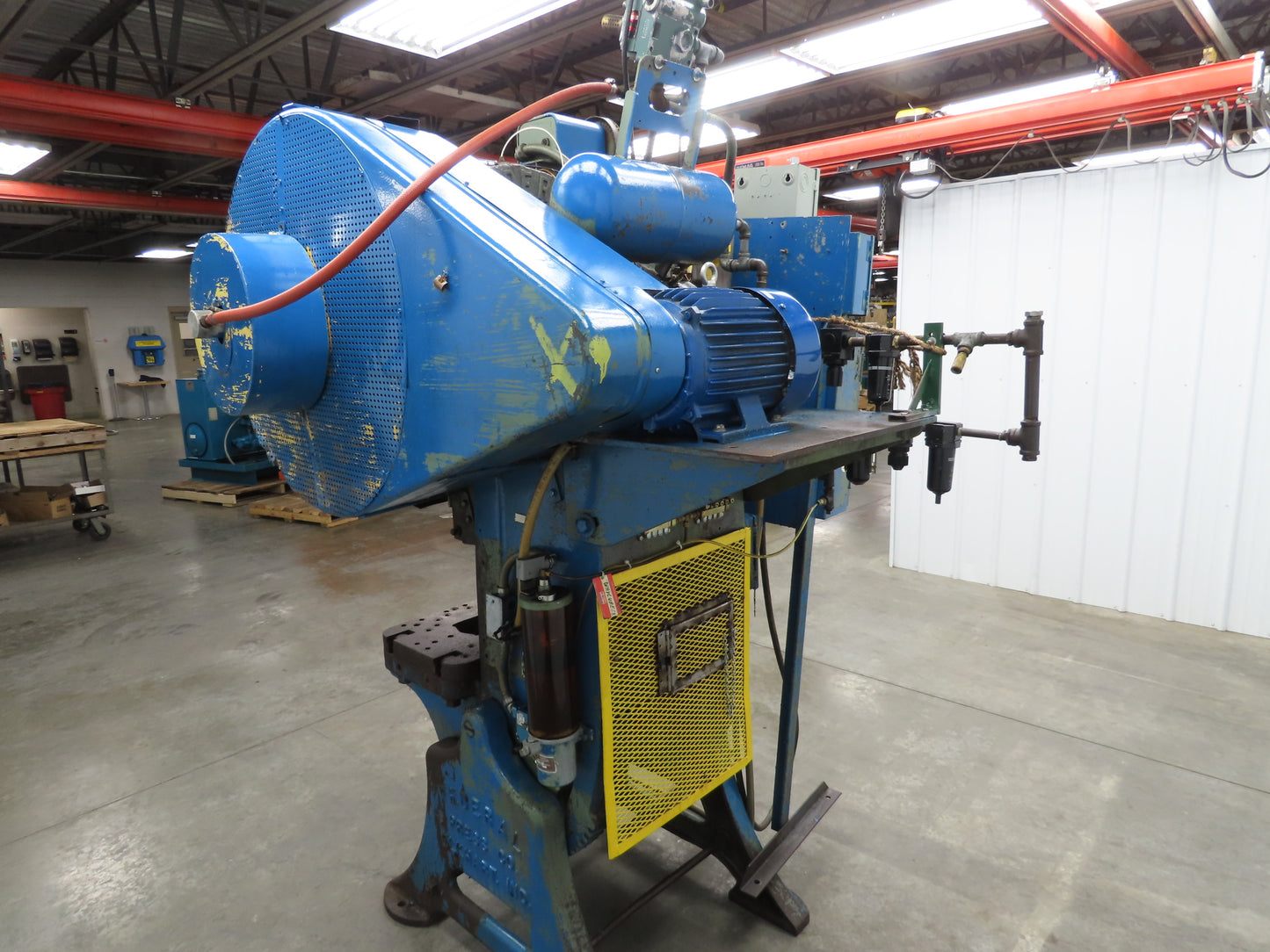 Federal Mechanical OBI Punch Press 43 Ton Air Brake Clutch 1-1/2" Stroke 7.5Hp