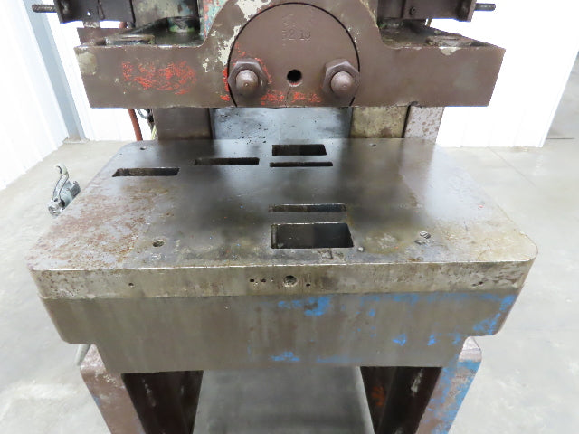 Federal Mechanical OBI Punch Press 32 Ton Air Brake Clutch 1-1/2" Stroke 7.5Hp