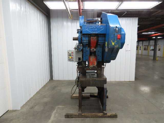 Federal Mechanical OBI Punch Press 32 Ton Air Brake Clutch 1-1/2" Stroke 7.5Hp