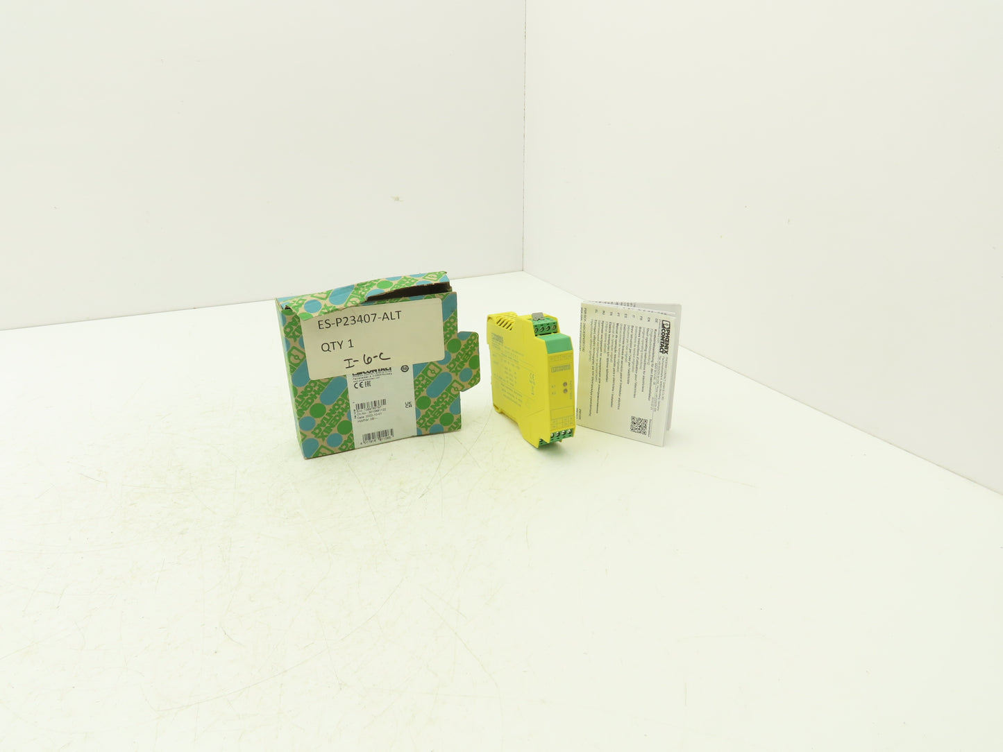 Phoenix Contract PSR-ESP4 Safety Relay 24V Input 230V Output