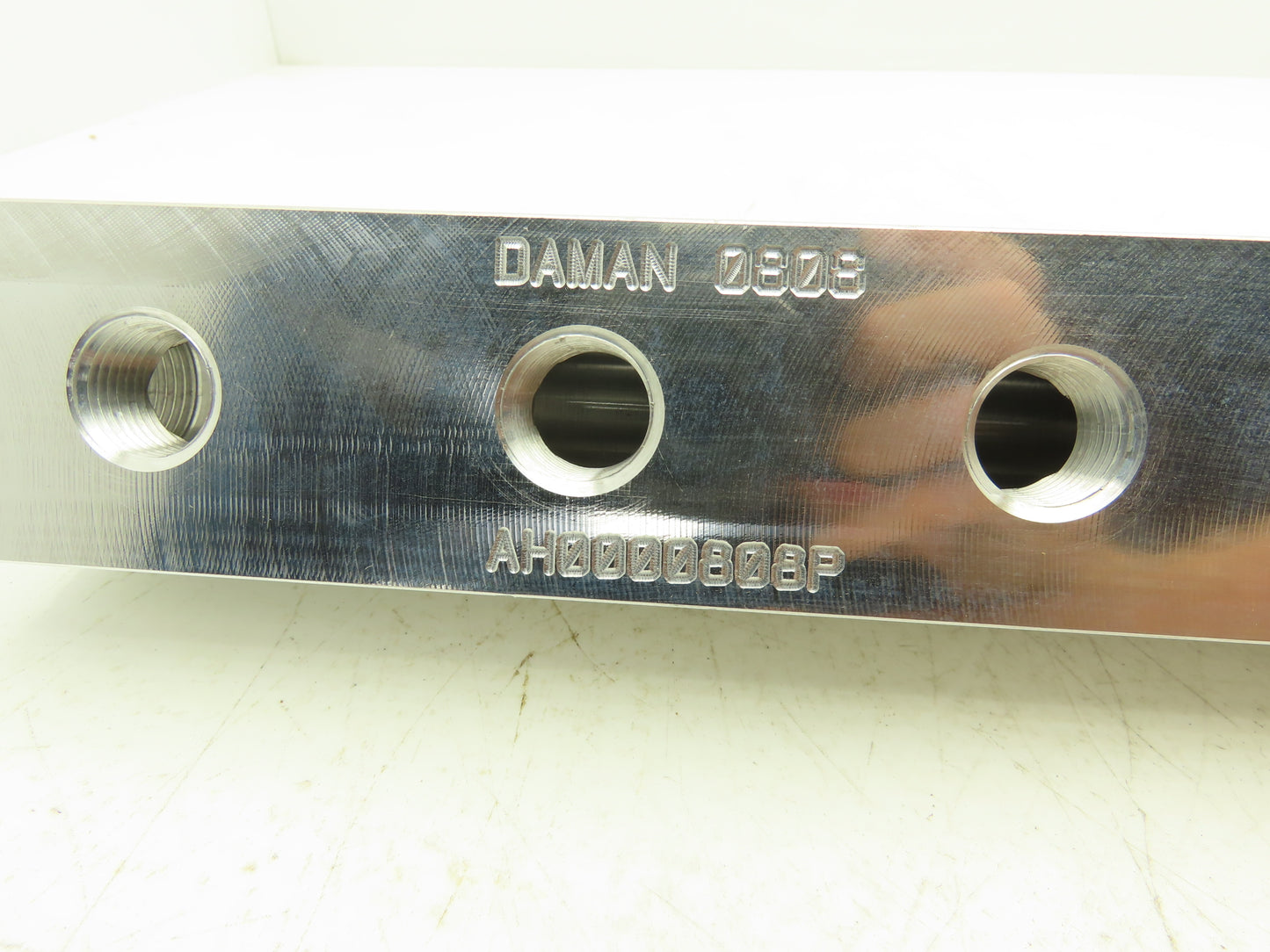 Daman AH0000808P Hydraulic 8 Station Aluminum Header Manifold